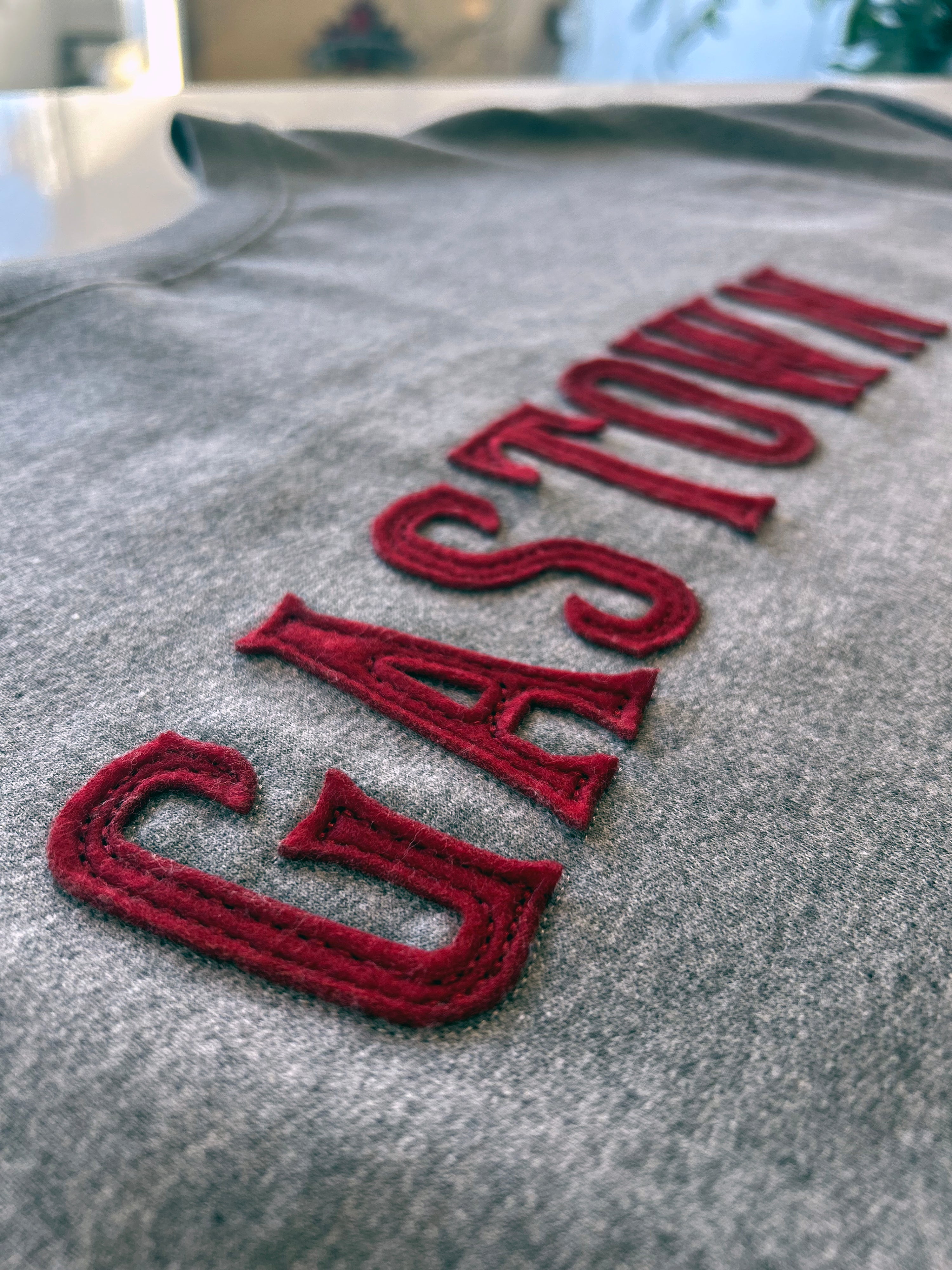 $5000 MID RANGE SS3000 FELT APPLIQUÉ CREWNECK PACKAGE