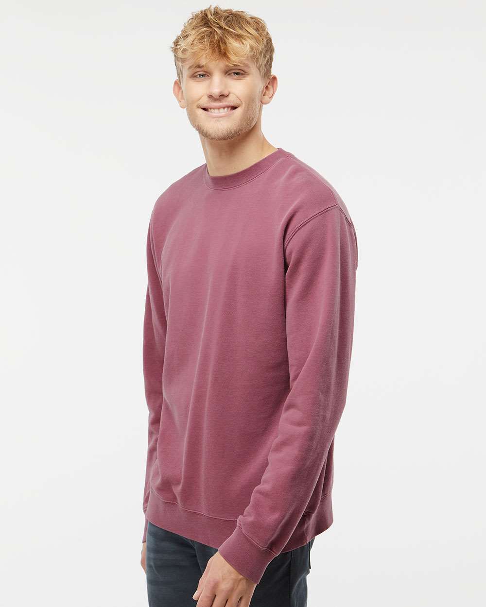 Custom Filaine Embroidered Crewneck Sweater package